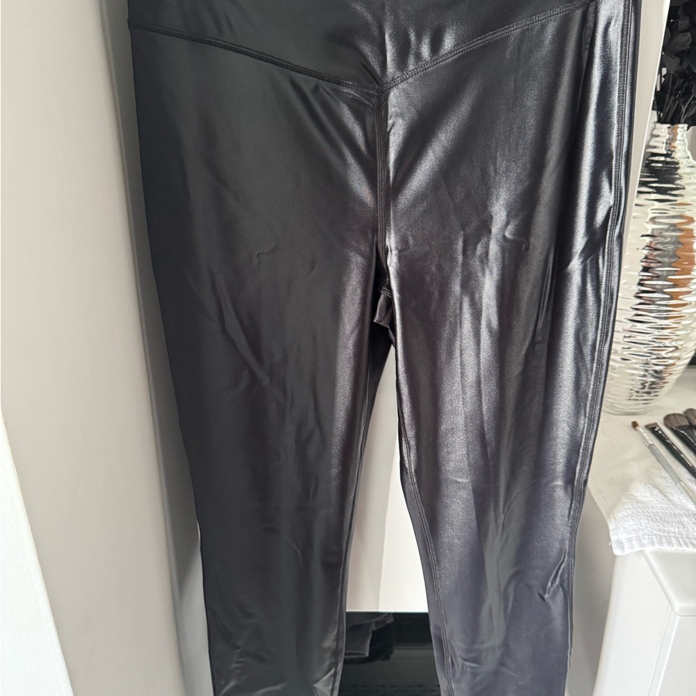 NWT Good American | Liquid Cross-Over Ankle Leggings Better Than Leather